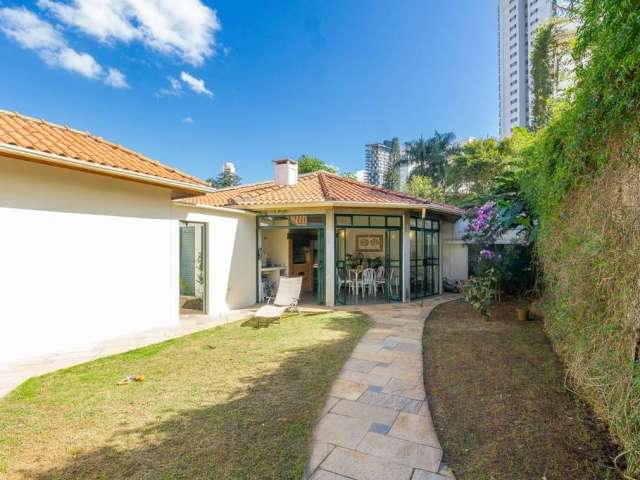 Casa com 3 quartos, 288m², à venda em São Paulo, Jardim das Bandeiras