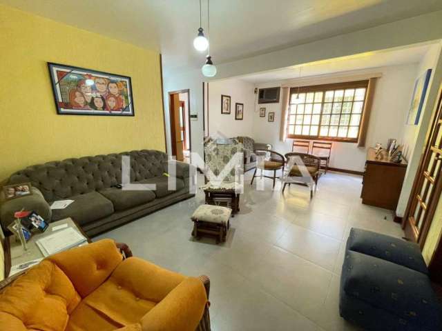 Casa com 2 quartos à venda na Avenida Alcides S. Severiano, 130, Sarandi, Porto Alegre, 145 m2 por R$ 680.000