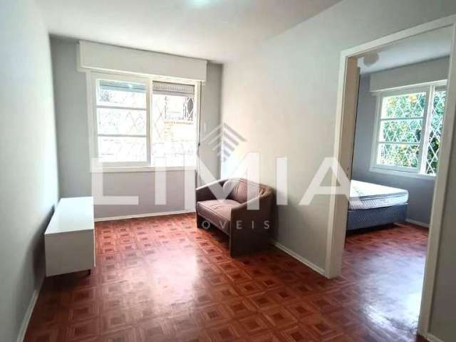 Apartamento com 1 quarto à venda na Rua Sapê, 552, Passo da Areia, Porto Alegre, 40 m2 por R$ 166.000