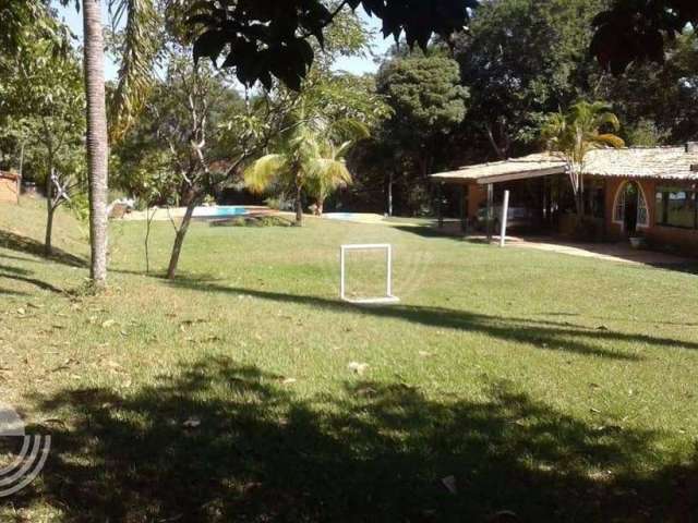 Chácara à Venda em Sousas, distrito de Campinas