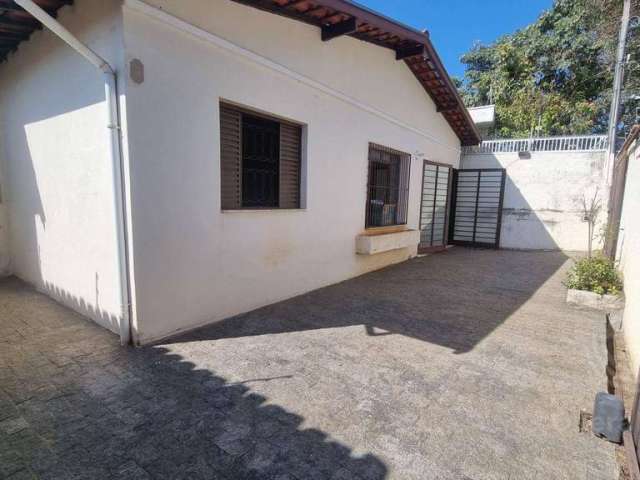 Casa a Venda bairro Nova Campinas. Localização privilegiada na região Oba e Colégio Coração de Jesus