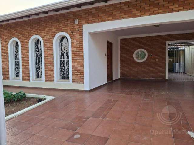 Casa com 3 dormitórios para alugar, 160 m² por R$ 2.775,00/mês - Jardim Anton Von Zuben - Campinas/SP