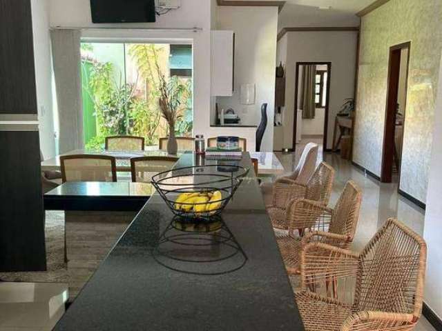 Casa com 3 dormitórios à venda, 160 m² por R$ 800.000,00 - Vila Verde - Porto Seguro/BA