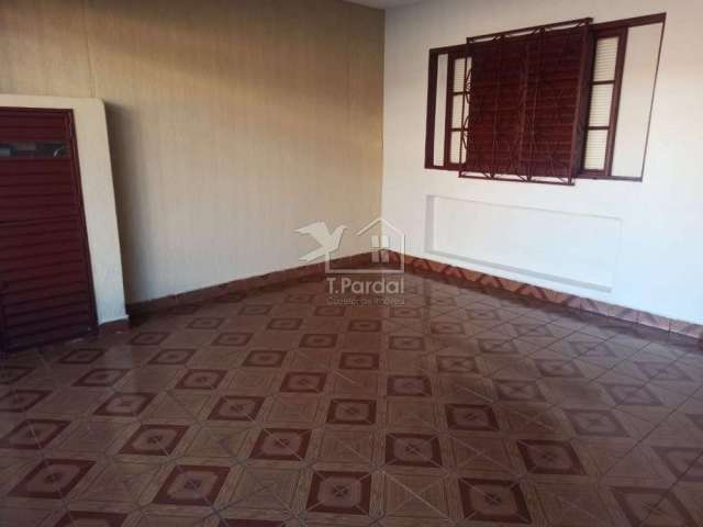 Casa com Excelente Localização - 200 metros Av. Dom Pedro