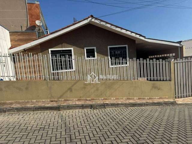 Casa com terreno e 2 quartos sendo 1 suíte a 1.5km do parque Atuba