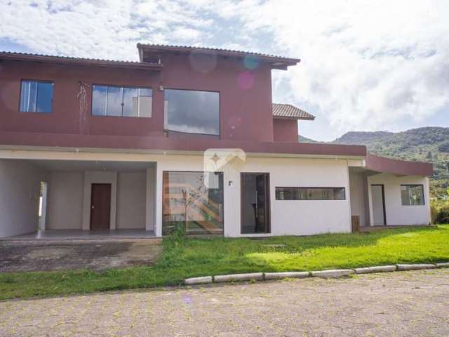 Casa em Condomínio com 4 dormitorios em Vargem Grande, Florianópolis/SC