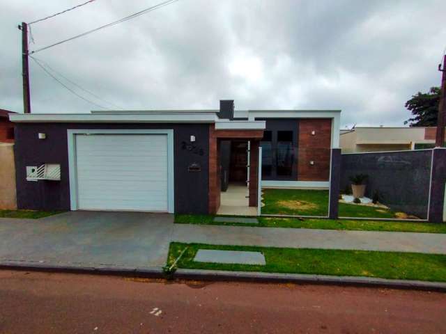 Casa Alto Padrão com 2 Suíte no centro de Toledo