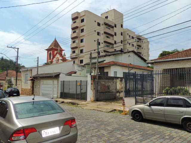 Apartamento com 2 quartos para alugar no Centro, Guaratinguetá , 90 m2 por R$ 1.300