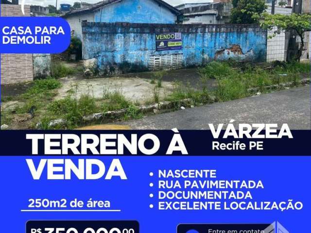 Terreno bairrro da Várzea, Recife/PE Com uma casa original toda documentada.