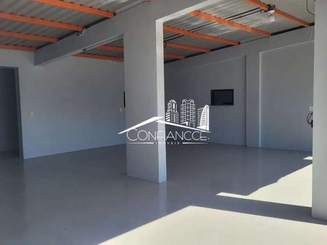 Barracão / Galpão / Depósito para alugar na Avenida Luiz Lazzarin, Santo Antônio, Criciúma, 530 m2 por R$ 8.000