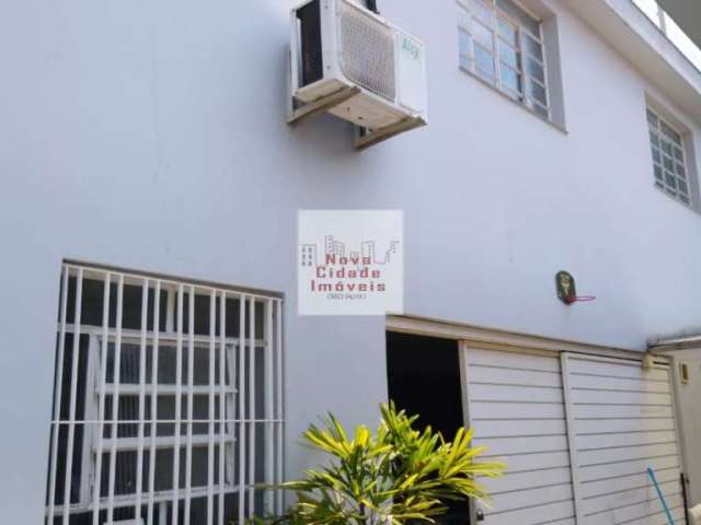 Brooklin! Sobrado reformado c/ 230 m² (3 dorms e 2 suítes) e 4 vagas - 8147079