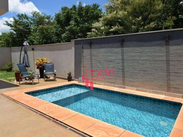 Casa à Venda com 03 Quartos no Bairro Vila do Golfe em Ribeirão Preto com Piscina.