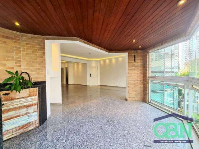 !!!OPORTUNIDADE!!! LINDO APTO. ALTO PADRÃO com 202m² ÚTEIS - VARANDA TIPO GOURMET - 04 SUÍTES - 03 VAGAS - PRÉDIO COM LAZER por R$ 1.475M - GONZAGA