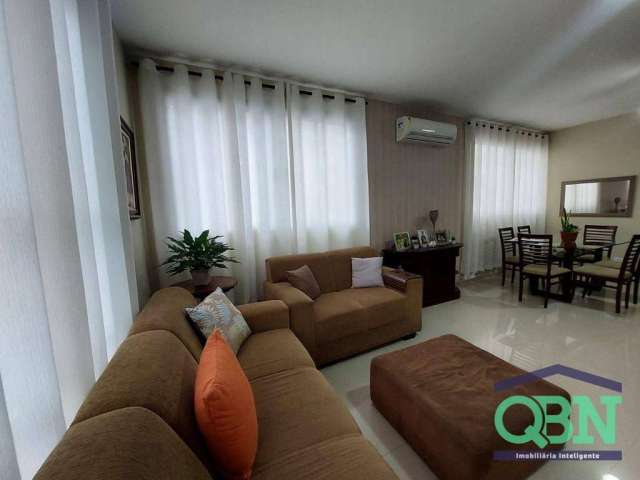 !OPORTUNIDADE! VENDO CASA SOBREPOSTA ALTA DUPLEX com  212m² ÚTEIS - 6 Dorm. sendo 2 Suítes - 2 Vagas - Espaço Gourmet por R$ 1.489M - Embaré Santos/SP