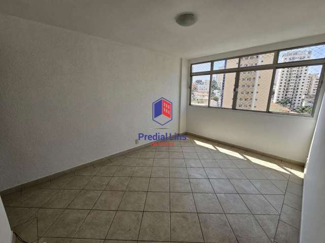 Apartamento 2 dormitórios no bairro da Aclimação.