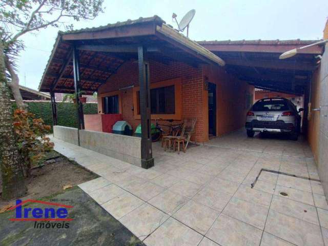 Casa com terreno de 481M² lado praia!