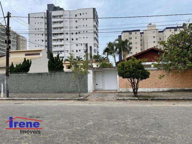 Casa com 5 dormitórios à venda, ideal para construtora,  270 m² por R$ 3.500.000 - Centro - Itanhaém/SP