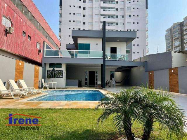 Casa pé na areia com 5 suítes à venda, 323 m² por R$ 2.700.000 - Centro - Itanhaém/SP