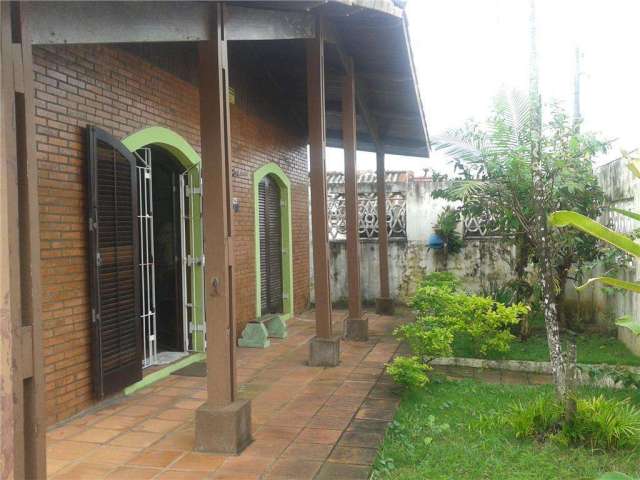 Casa com 3 dormitórios à venda, 96 m² por R$ 500.000,00 - Parque Balneário Itanhaem - Itanhaém/SP