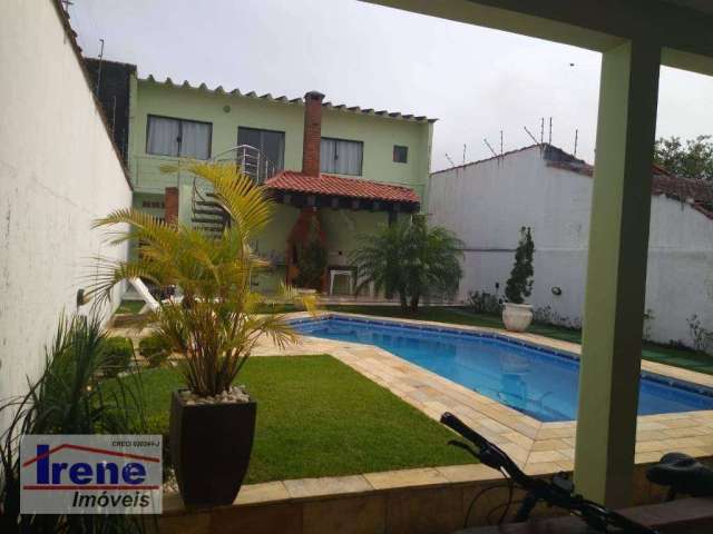 Casa com 3 dormitórios à venda, 214 m² por R$ 780.000,00 - Estância Balneária de Itanhaém - Itanhaém/SP