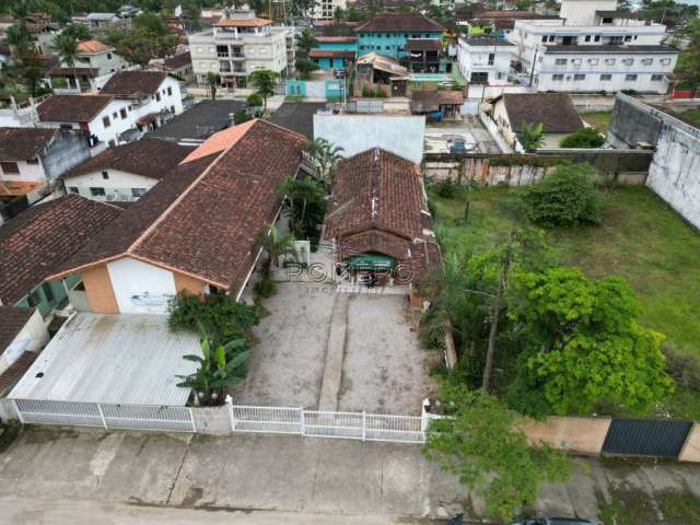 Ponto comercial com 16 salas à venda na Rua Sgto. Alcides de Oliveira, 74, Maranduba, Ubatuba, 864 m2 por R$ 4.000.000