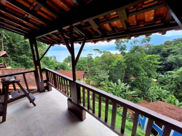 Casa com 2 quartos à venda na Caminho do Bonete, sn, Praia da Lagoinha, Ubatuba, 242 m2 por R$ 550.000