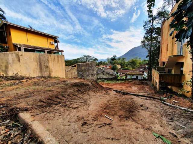 Terreno à venda na Rua Cotovia, 00, Praia da Lagoinha, Ubatuba, 665 m2 por R$ 850.000