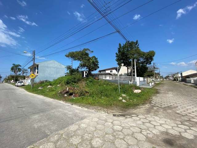 Terreno de esquina na faixa do mar de Ipanema