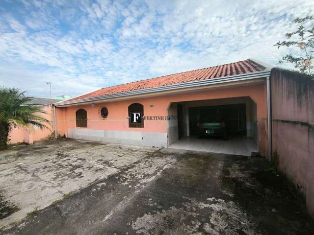 Casa com espaço de terreno e 6 quartos Pontal PR