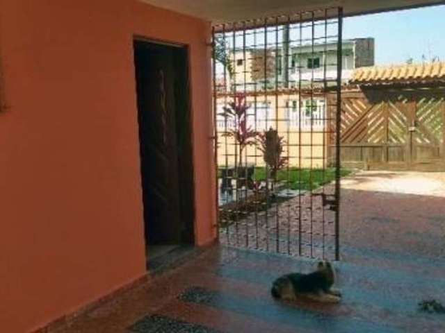 Casa para Venda em Itanhaém, Balneario Pigalle, 2 dormitórios, 1 banheiro, 2 vagas