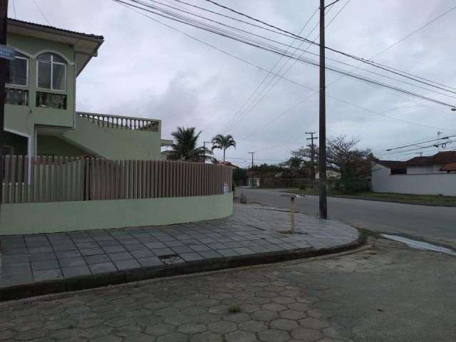 Casa para Venda em Itanhaém, Nova Itanhaém, 6 dormitórios, 2 suítes, 3 banheiros, 10 vagas