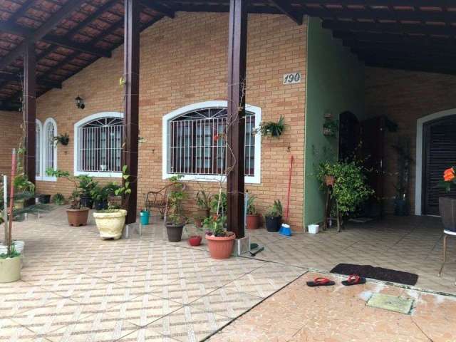 Casa para Venda em Itanhaém, Nova Itanhaém, 3 dormitórios, 1 suíte, 2 banheiros, 2 vagas