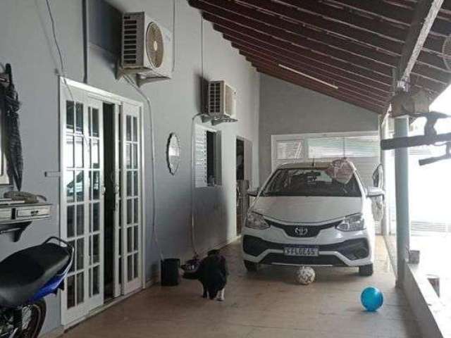 Casa para Venda em Itanhaém, Ivoty, 3 dormitórios, 1 suíte, 1 banheiro, 5 vagas