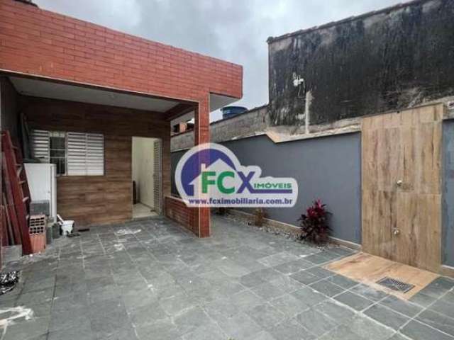 Casa para Venda em Itanhaém, Nova Itanhaém, 2 dormitórios, 1 suíte, 1 banheiro, 1 vaga