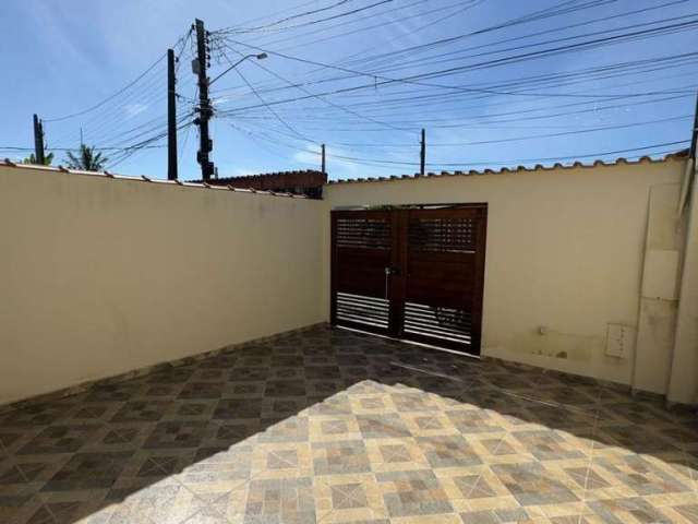 Casa para Venda em Itanhaém, Nossa Senhora Do Sion, 2 dormitórios, 1 suíte, 1 banheiro, 1 vaga