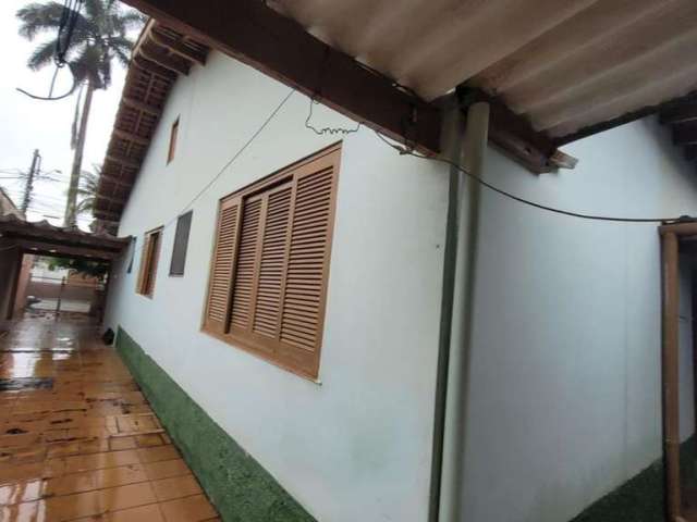 Casa para Venda em Itanhaém, Belas Artes, 3 dormitórios, 2 banheiros