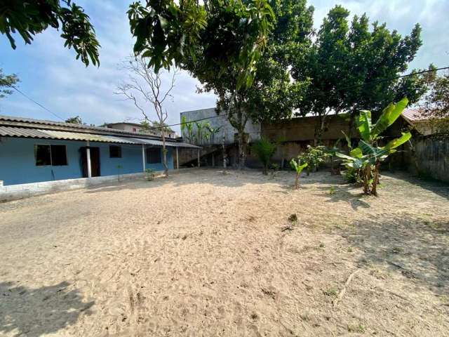 Casa para Venda em Itanhaém, Coronel, 2 dormitórios, 1 suíte, 1 banheiro, 8 vagas