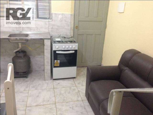 Sobrado com 1 dormitório para alugar, 50 m² por R$ 1.200,00/mês - Vila Matias - Santos/SP