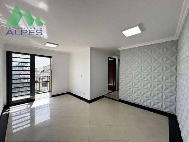 Apartamento com 3 dormitórios à venda, 59 m² por R$ 299.000,00 - Pinheirinho - Curitiba/PR