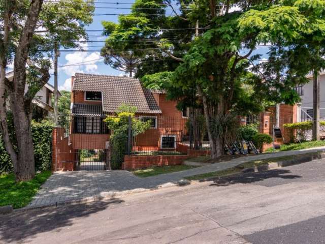 Casa Residencial, 4 Quartos, 5 Vagas, a Venda, no Bairro Vista Alegre, Jardim Schaffer, Bosque do Alemão, Curitiba REbrokers