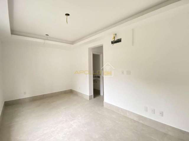 Casa em condominio triplex em Gonzaga  -  Santos