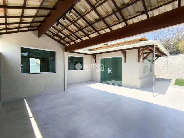 Casa para Venda em Lagoa Santa, Jardim Ipê, 3 dormitórios, 1 suíte, 2 banheiros, 2 vagas