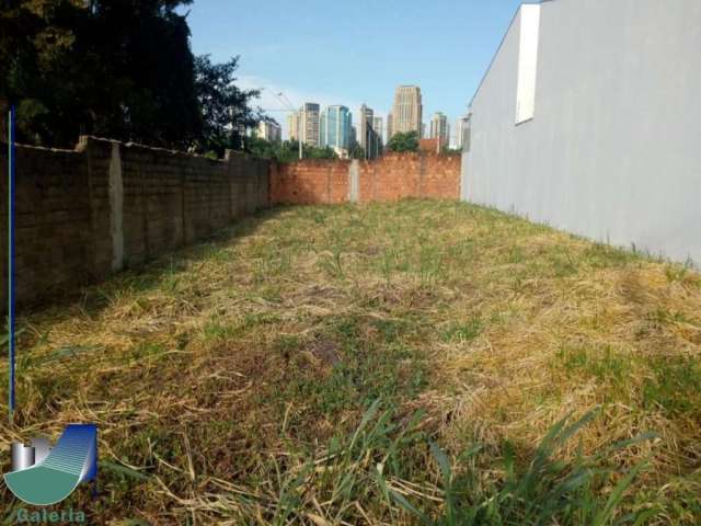 Terreno com 300,00m² - Vila Ana Maria