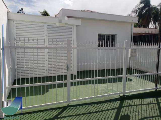 Casa a venda no Jardim Paulistano ótima localização 2 quartos 2 banheiros