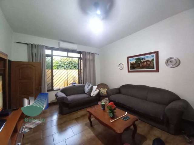 Casa residencial com 3 quartos à venda, 207m² - Parque Bandeirantes