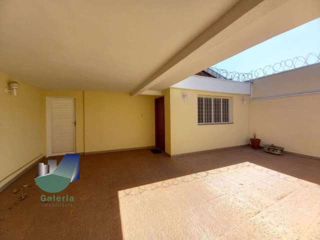 Casa Residencial com com 3 quartos para alugar, 115m² - Jardim São Luiz