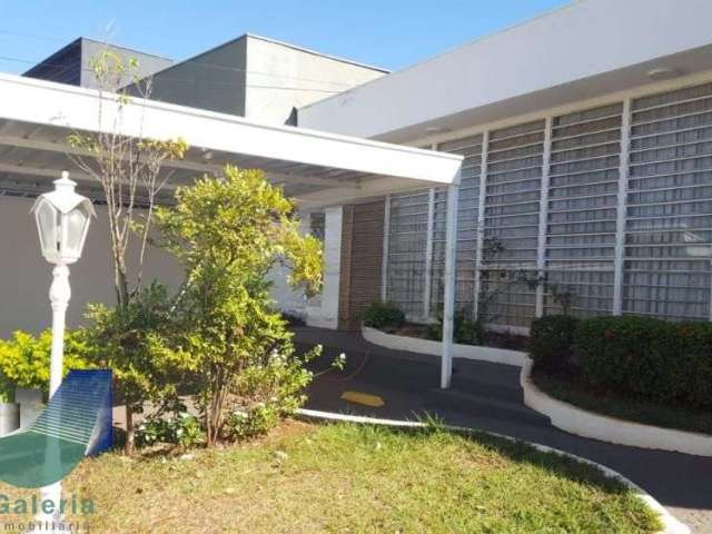 Casa Comercial com 3 quartos para alugar, 399m² - Jardim Sumaré