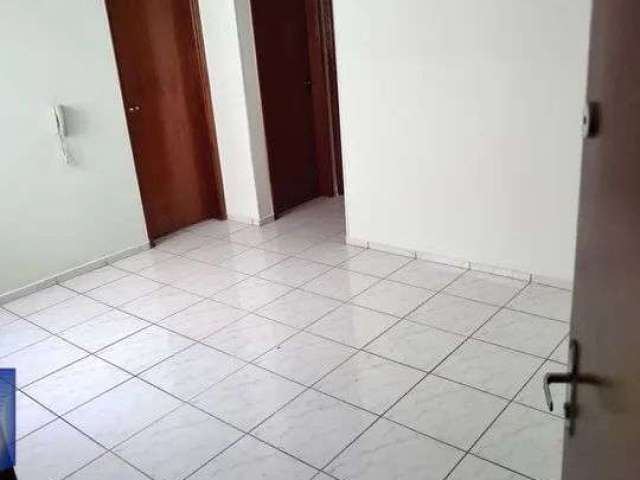 Apartamento com 2 quartos para alugar, 51m² - Presidente Medici