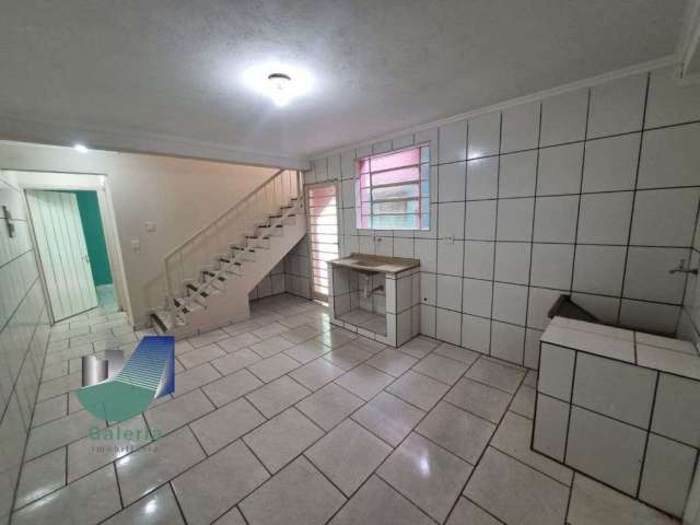 Casa com 2 quartos para alugar, 90m² - Centro