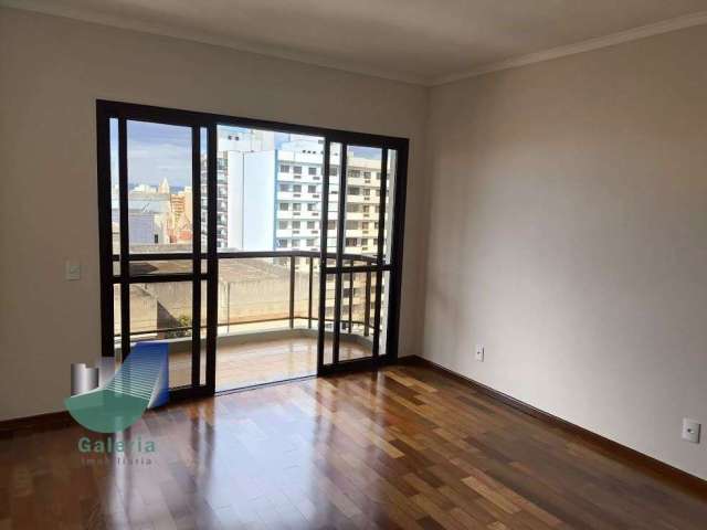 Apartamento com 3 quartos para alugar 156m² - Centro